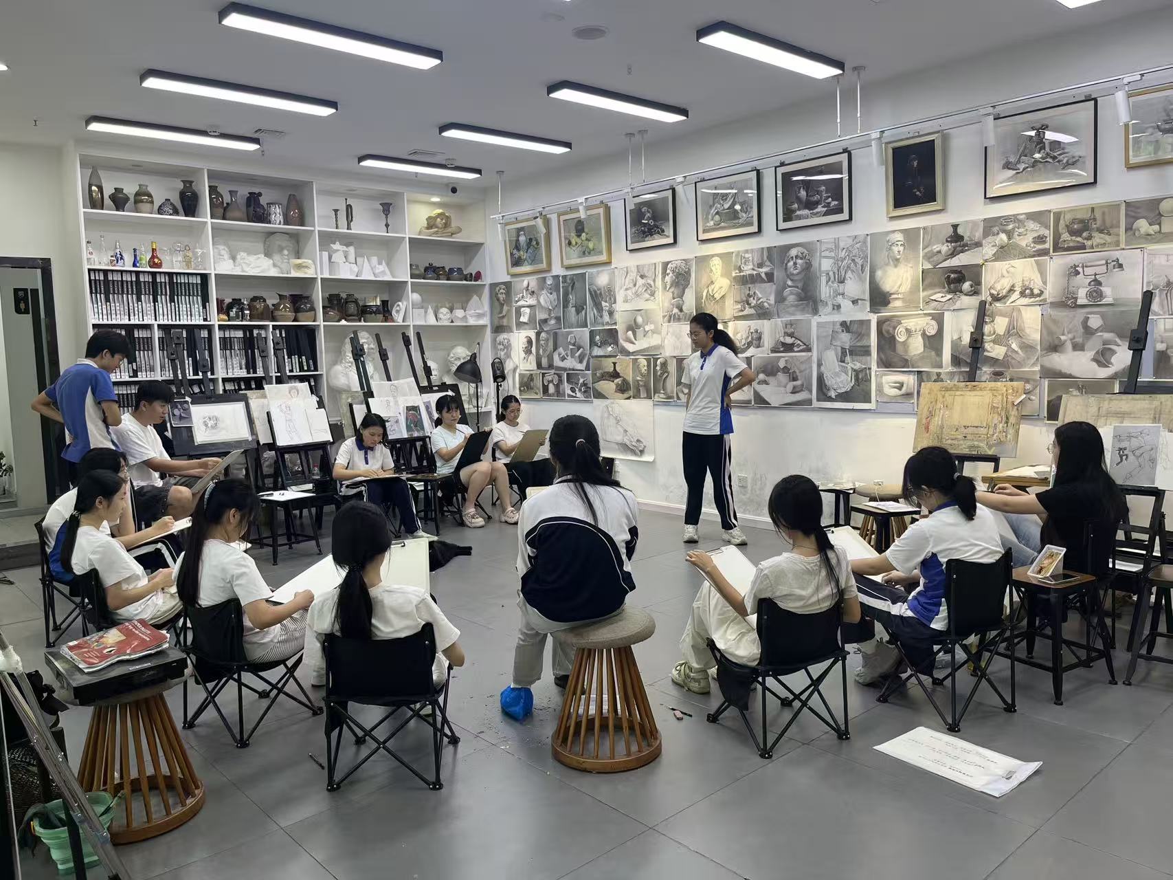 深圳中考美术培训班推荐美深,九大美院师资团队亲自授课 中考美术培训班
